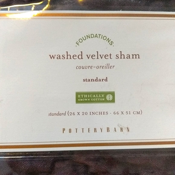 Pottery Barn Standard Washed Velvet Shams in Purple. - Picture 8 of 10